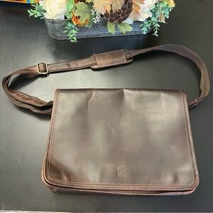 RUSTIC TOWN Brown LEATHER MESSENGER BAG Briefcase Computer LAPTOP BAG‎